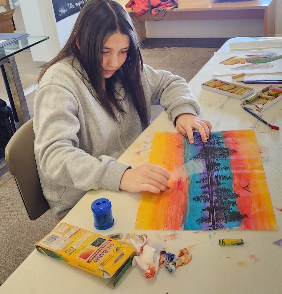 Milagro students make art at the Georgia O’Keeffe  Museum 