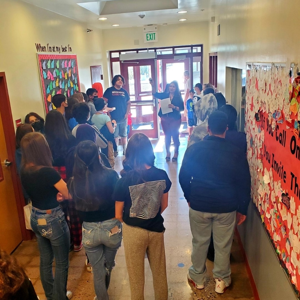 GCS hallway with students.