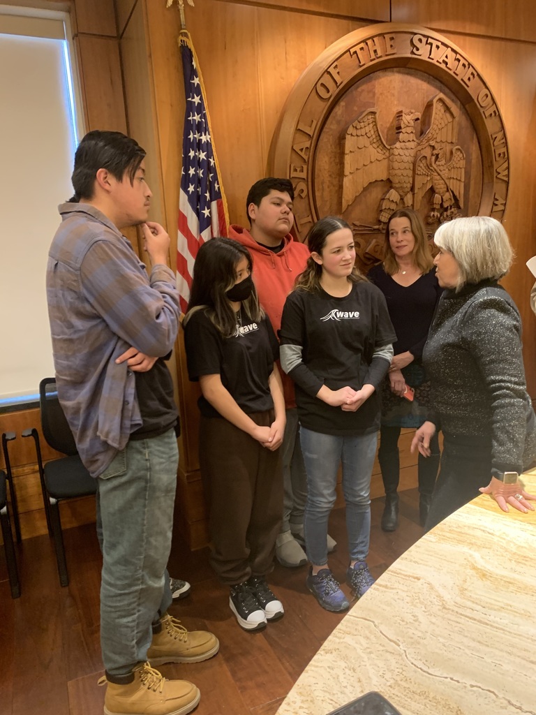 5 WAVE students speaking with Governor Michelle Lujan Grisham